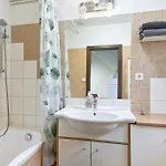 Excellent In Center 5 Min Walk From The Colonnade * KLV