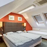 Apartamento Excellent In Center 5 Min Walk From The Colonnade *