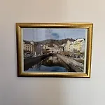 Excellent In Center 5 Min Walk From The Colonnade Apartamento KLV