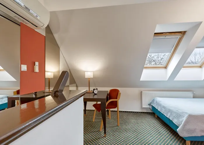 Excellent In Center 5 Min Walk From The Colonnade Appartamento Karlovy Vary