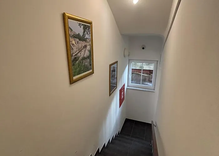 Appartamento Excellent In Center 5 Min Walk From The Colonnade Karlovy Vary