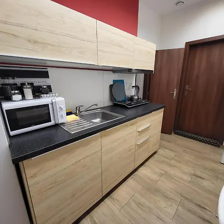 아파트 Excellent In Center 5 Min Walk From The Colonnade