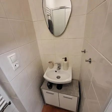 아파트 Excellent In Center 5 Min Walk From The Colonnade 카를로비바리