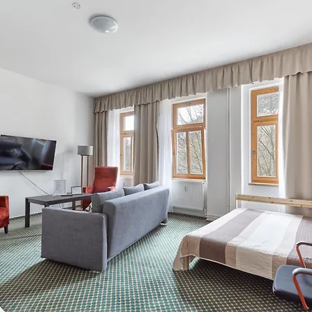 Excellent In Center 5 Min Walk From The Colonnade 아파트 카를로비바리