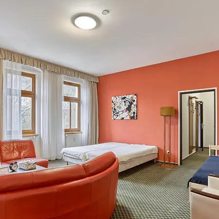아파트 Excellent In Center 5 Min Walk From The Colonnade